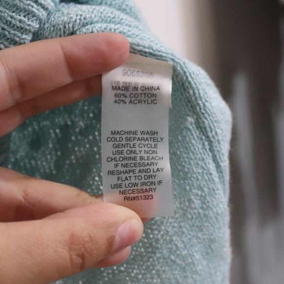 Turo by Vince Camuto Chalk Blue Exposed Seams Cowl Neck Sweater Sz L NWT - Picture 6 of 11